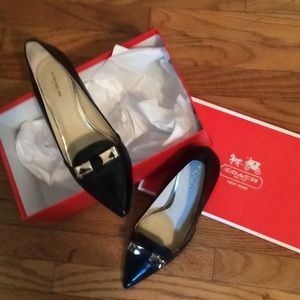 Women’s Coach pumps